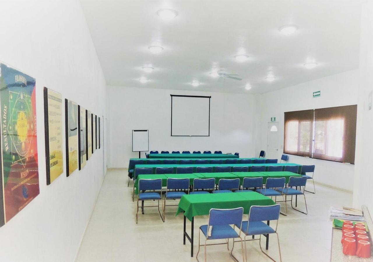Hotel Quinta De La Rosa Cuautla  ภายนอก รูปภาพ