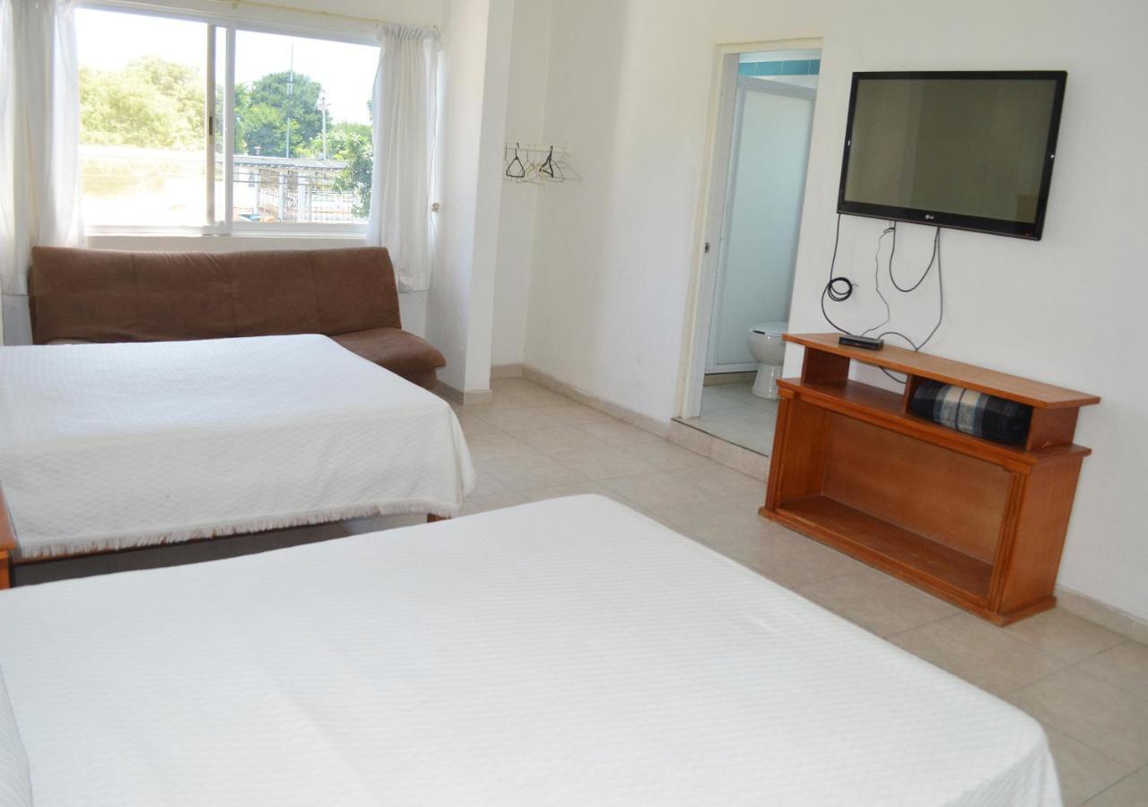 Hotel Quinta De La Rosa Cuautla  ภายนอก รูปภาพ